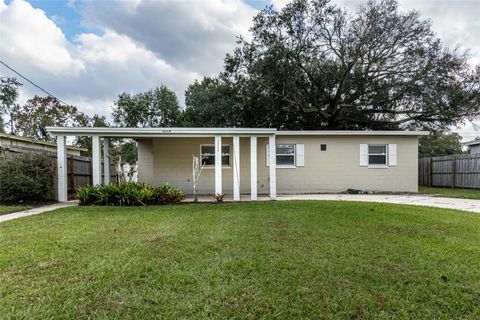 Photo of 3214 Kathleen Drive, Orlando, FL 32810 (MLS # O6376044)