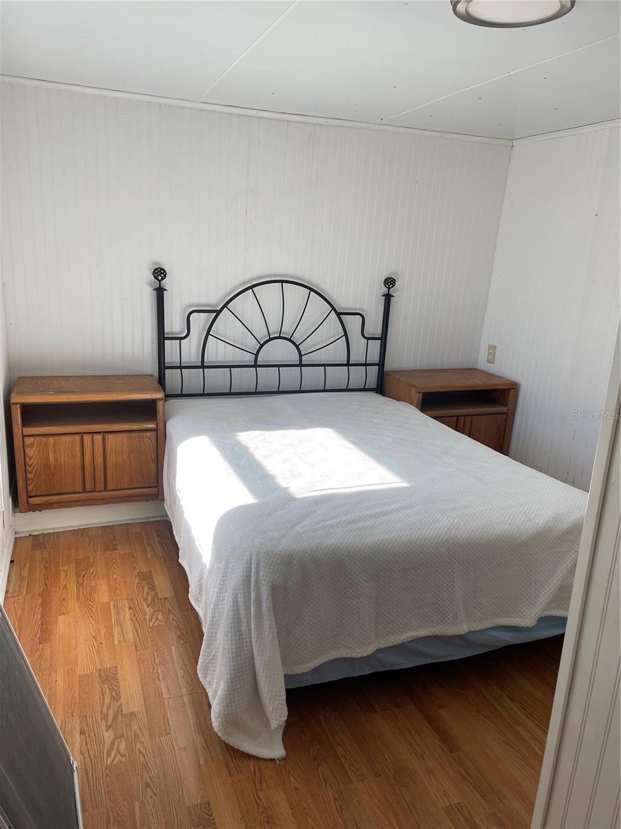 GREAT LAKE SUB - Residential Lease