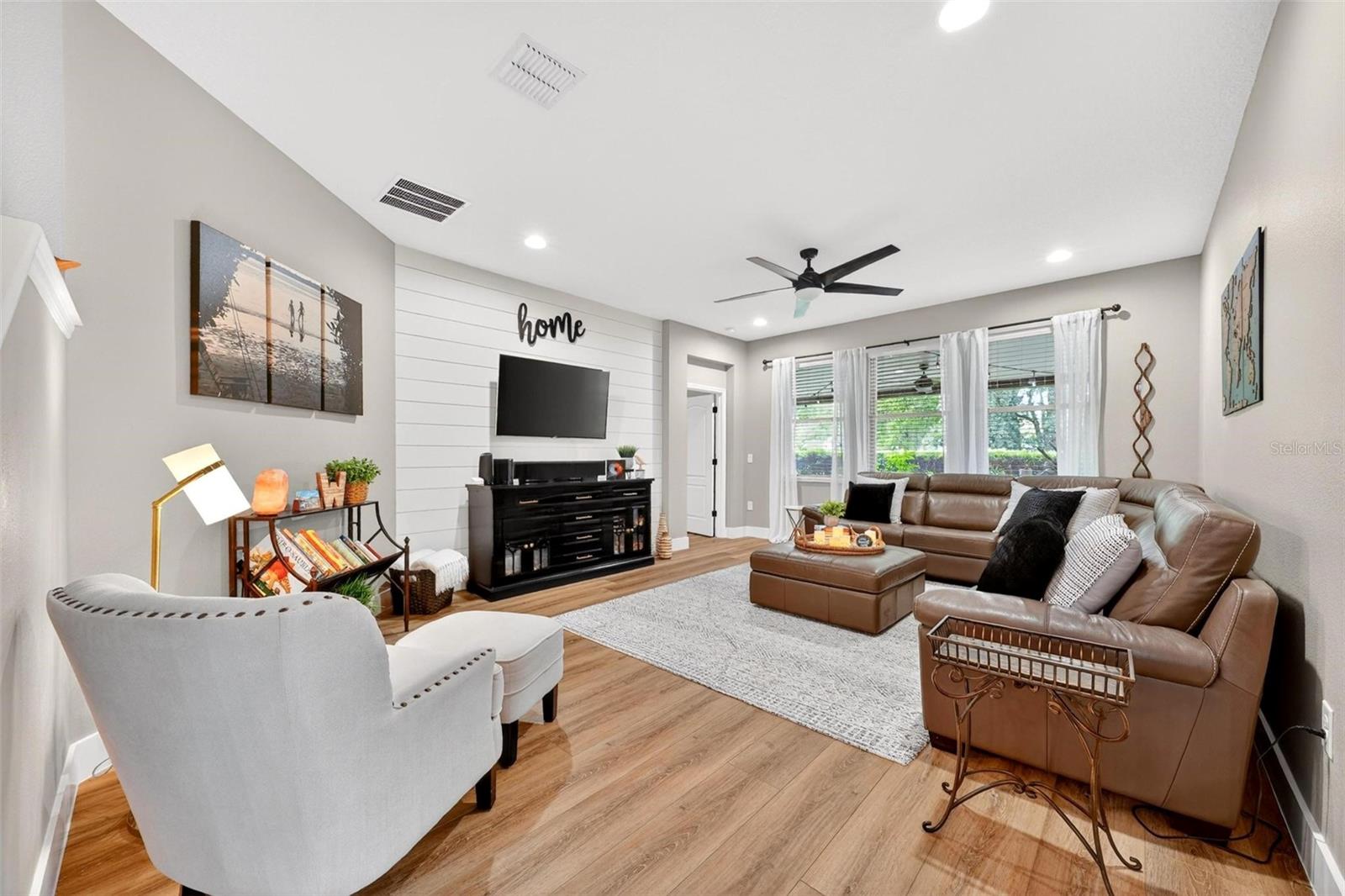4025 LAKE BOSSE VIEW DRIVE