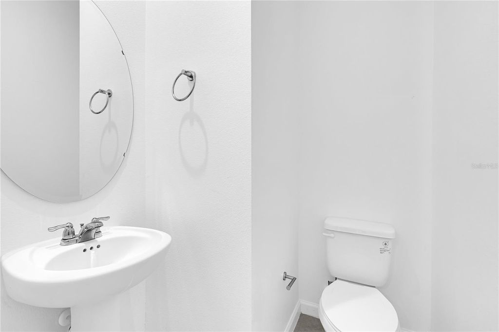 Photo of 1160 Lakeshore Breeze Place, Kissimmee, FL 34747 (MLS # O6382230)