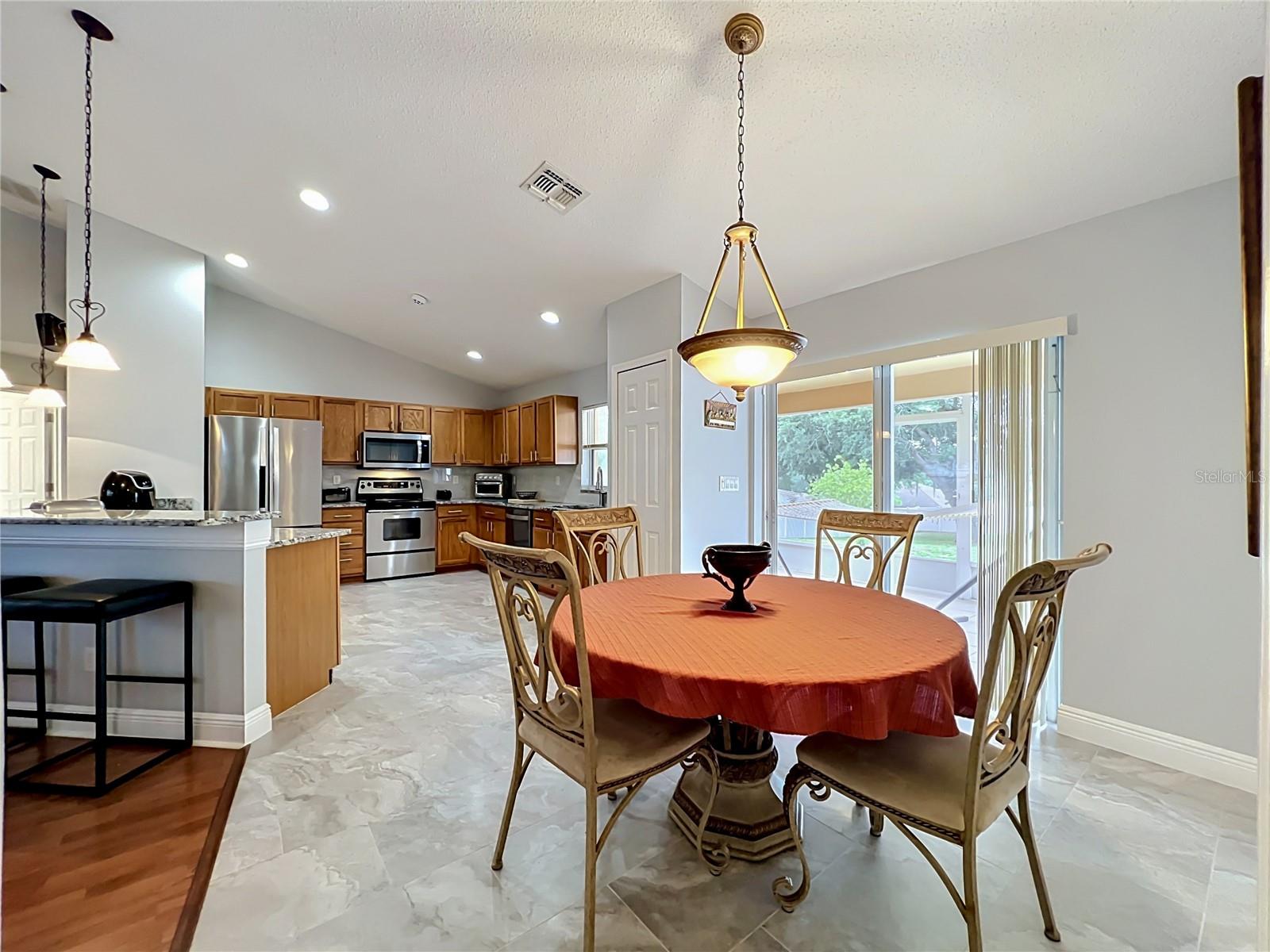 MINNEOLA OAK VALLEY PH 03 LT 362 PB 50 - Residential
