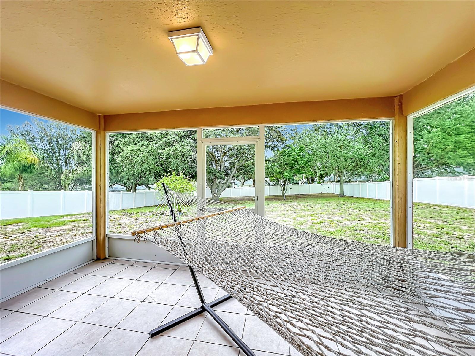 MINNEOLA OAK VALLEY PH 03 LT 362 PB 50 - Residential