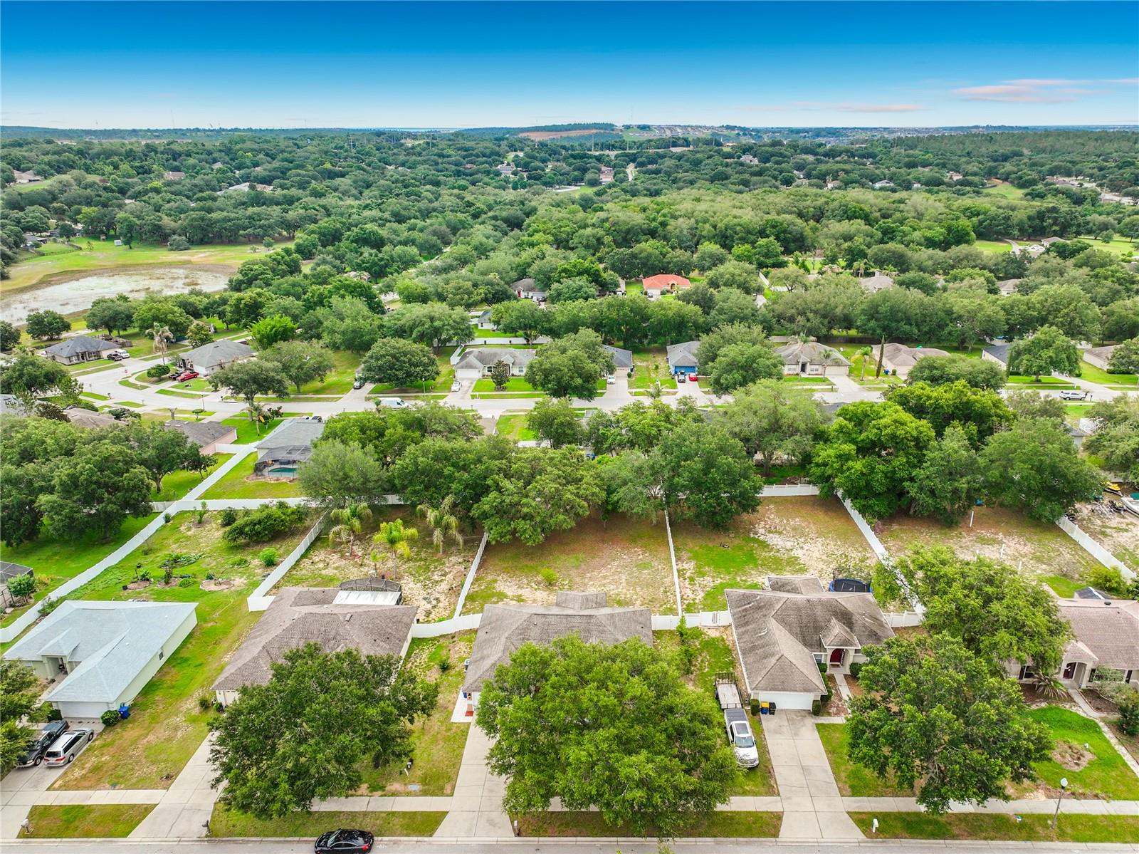 MINNEOLA OAK VALLEY PH 03 LT 362 PB 50 - Residential