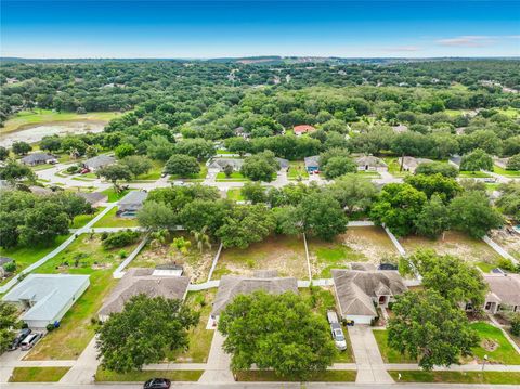 Tiny photo for 1123 Lakeview Oaks Drive, Minneola, FL 34715 (MLS # S5151017)