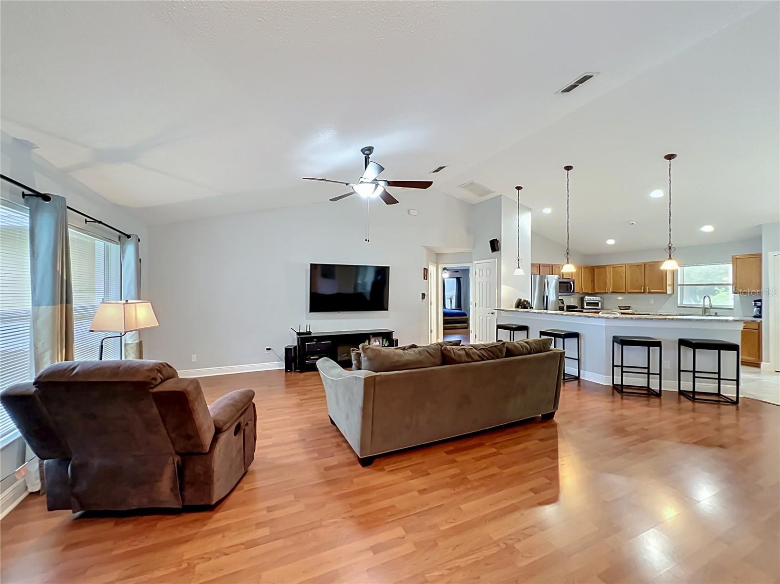 MINNEOLA OAK VALLEY PH 03 LT 362 PB 50 - Residential