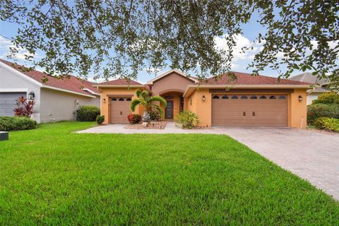 A home in POINCIANA