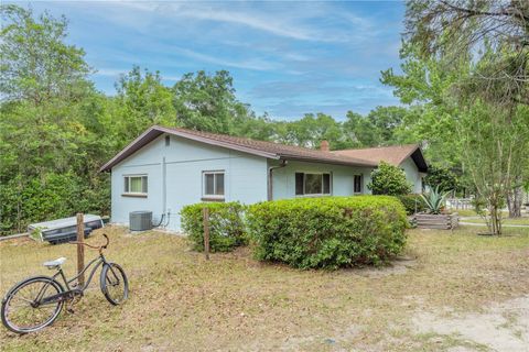 A home in DUNNELLON