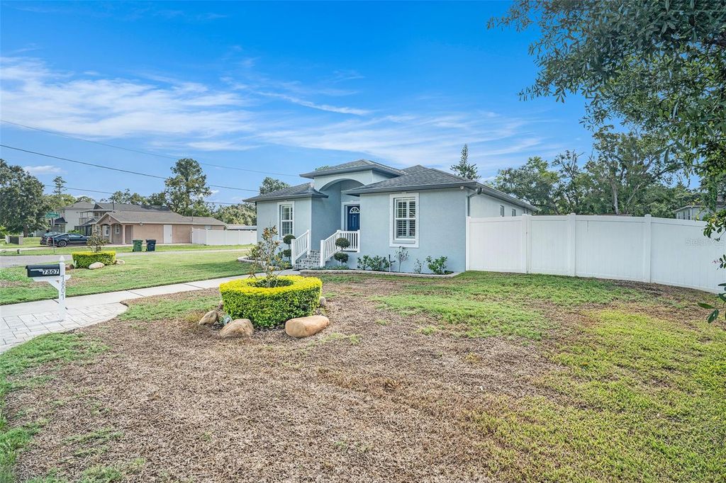 Photo of 7807 N Packwood Avenue, Tampa, FL 33604 (MLS # TB8408148)