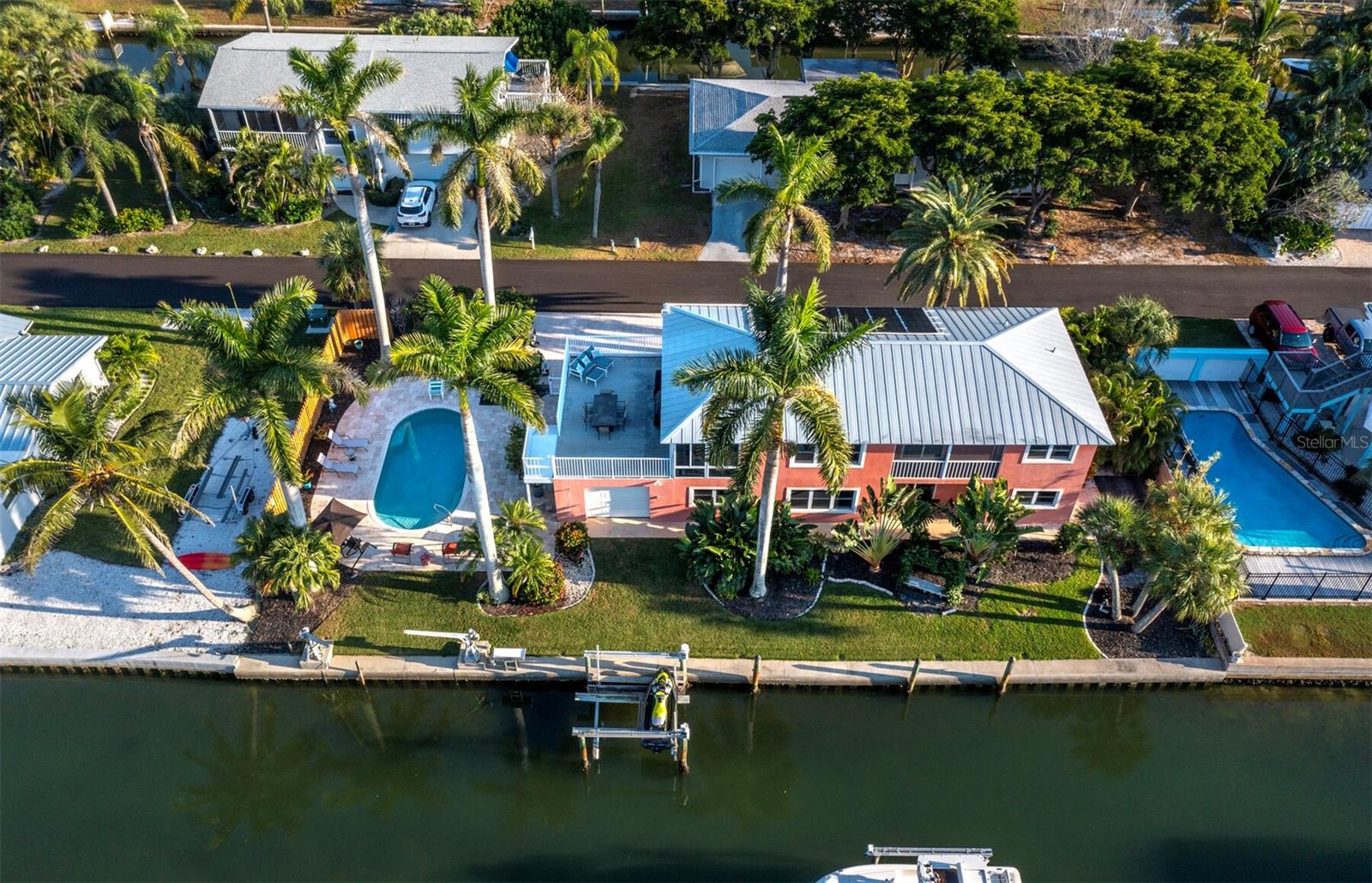 LONGBOAT KEY - Residential