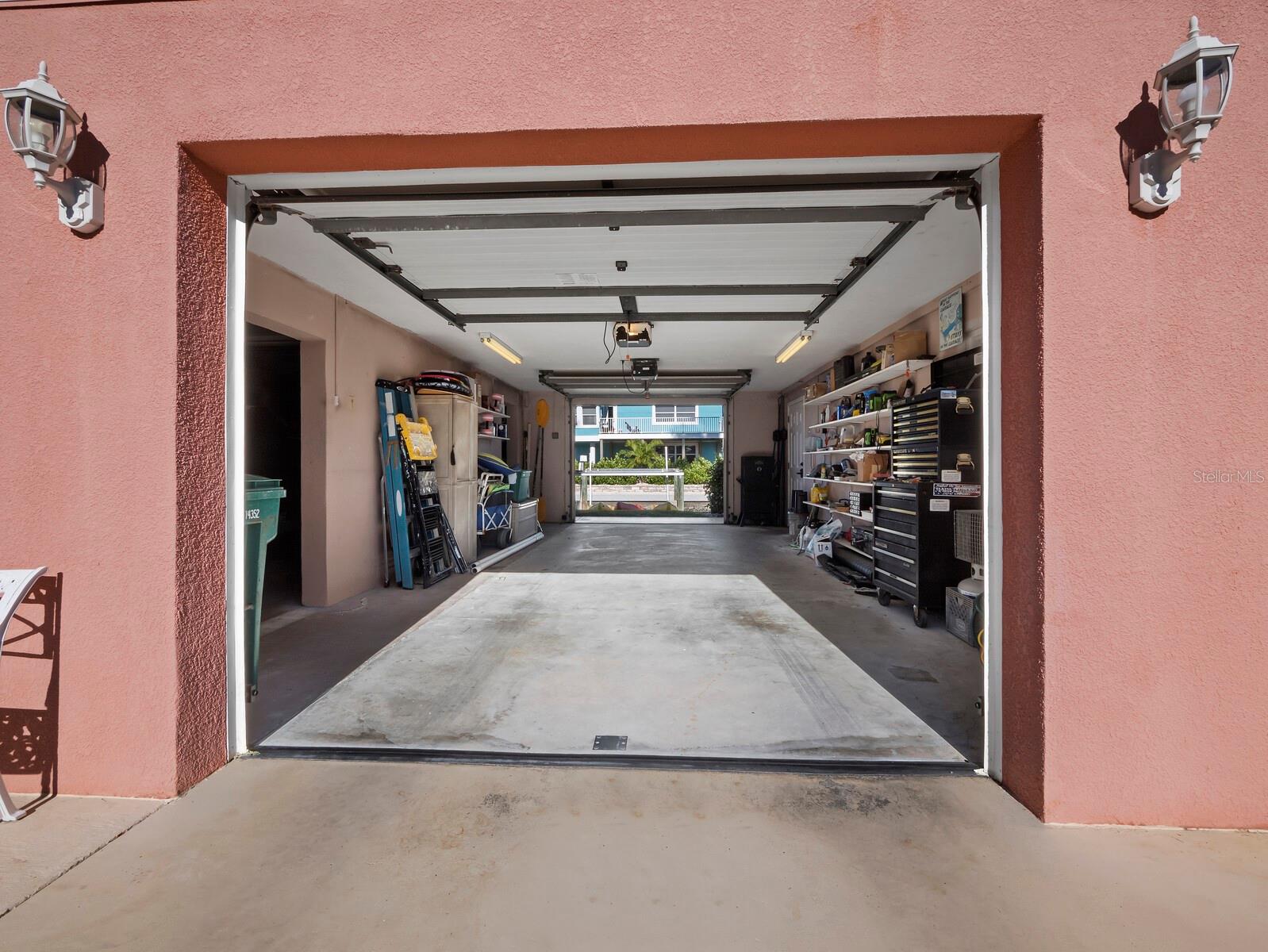 LONGBOAT KEY - Residential