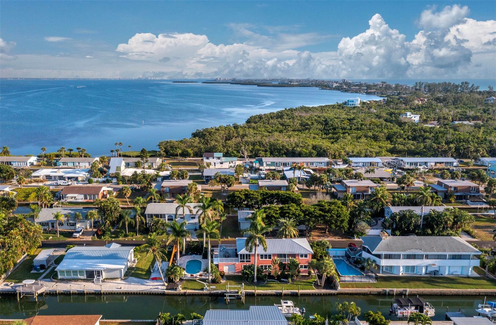 LONGBOAT KEY - Residential