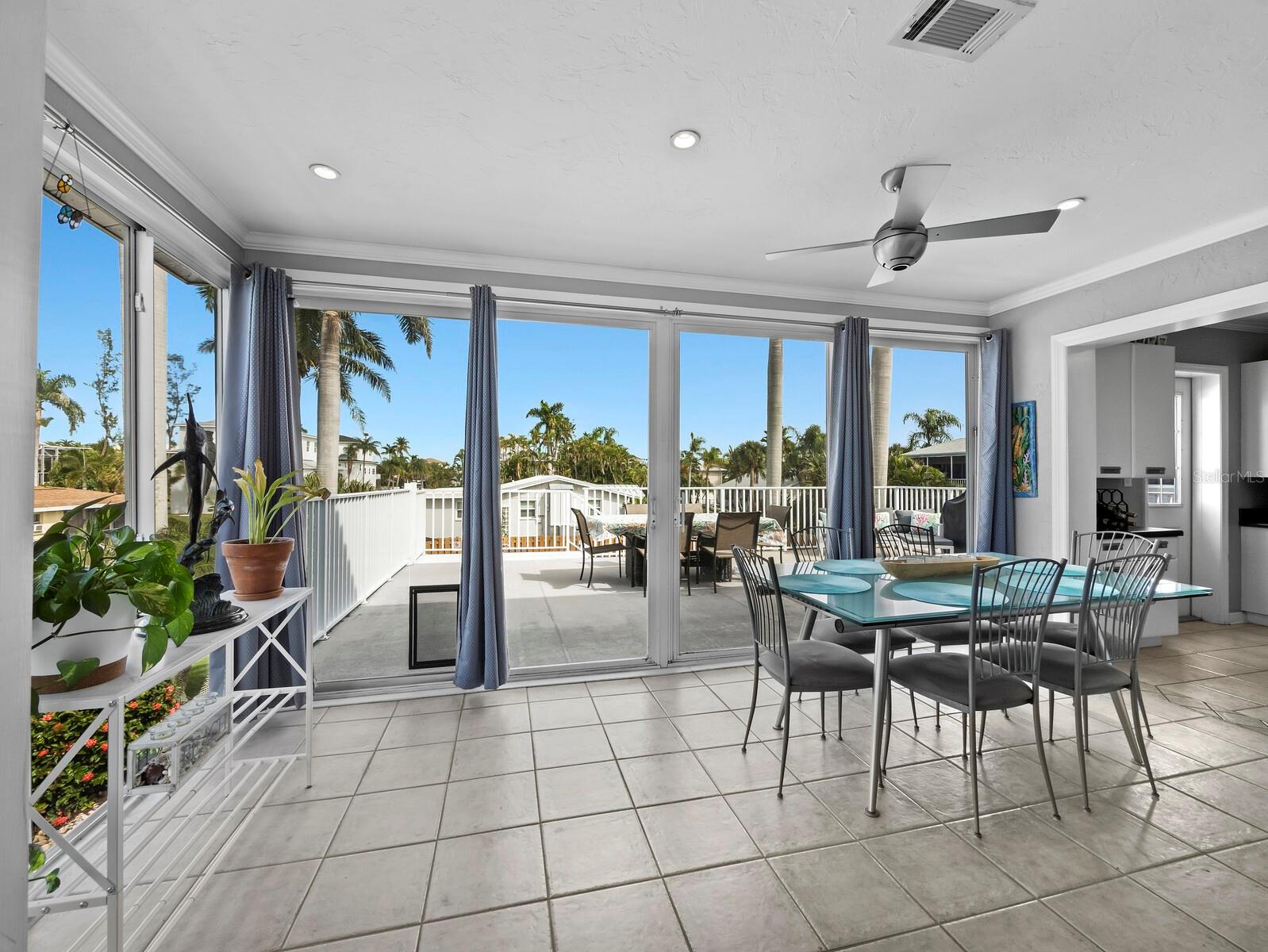 LONGBOAT KEY - Residential