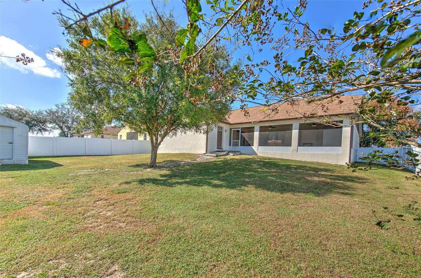 HIGHLANDS AT CREWS LAKE WEST - Residential