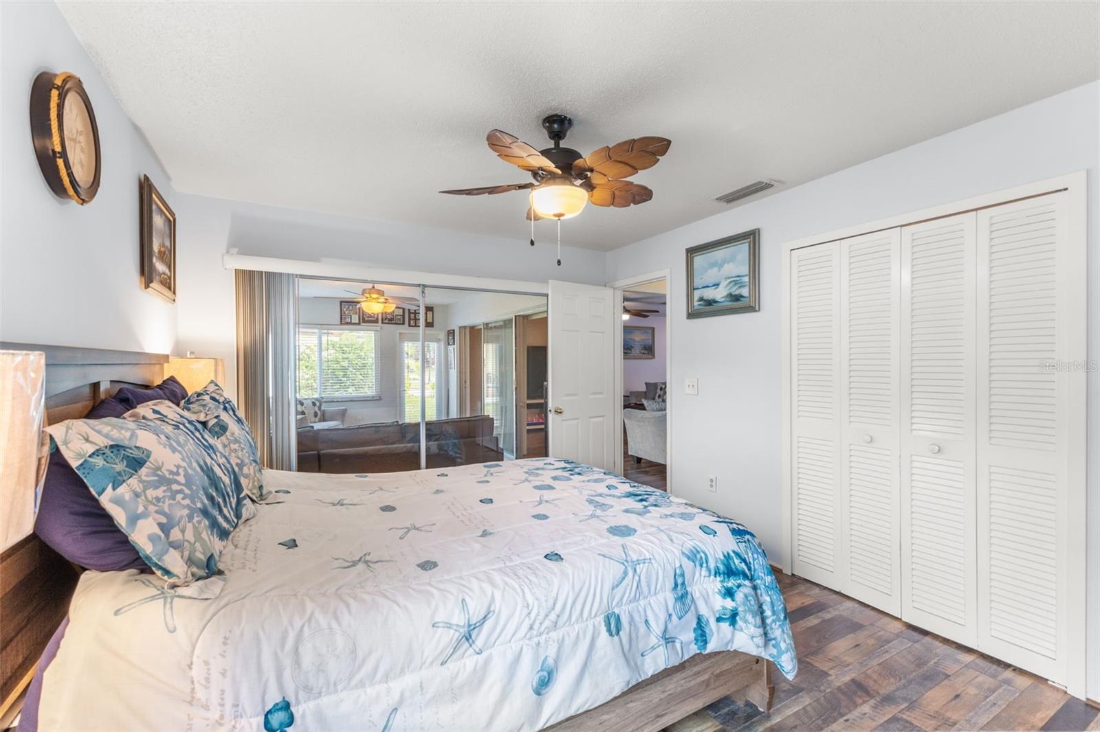 THE VILLAS AT CHRISTIAN RETREAT - Residential