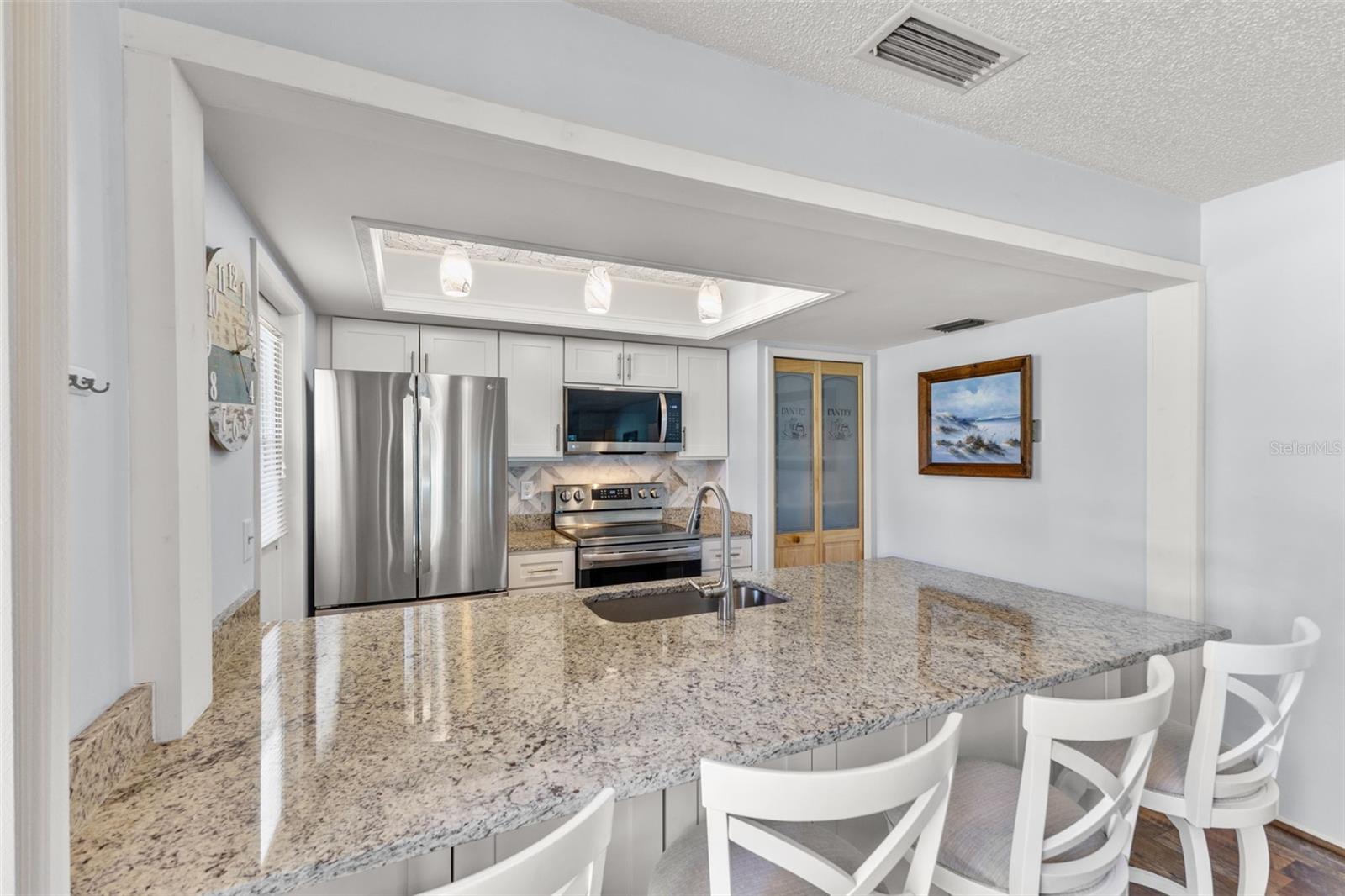 THE VILLAS AT CHRISTIAN RETREAT - Residential