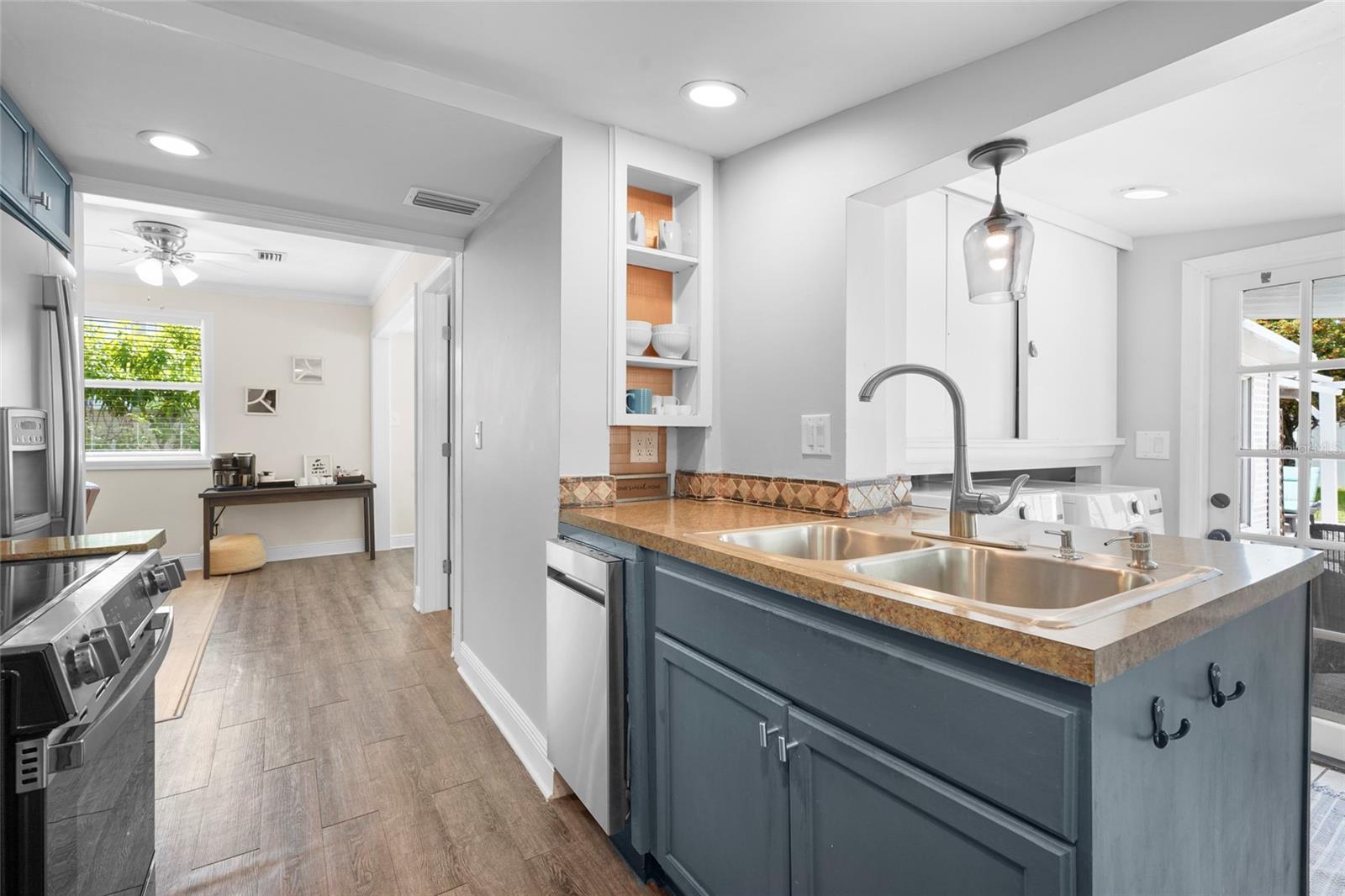 RIVERVIEW CONTINUED - Residential