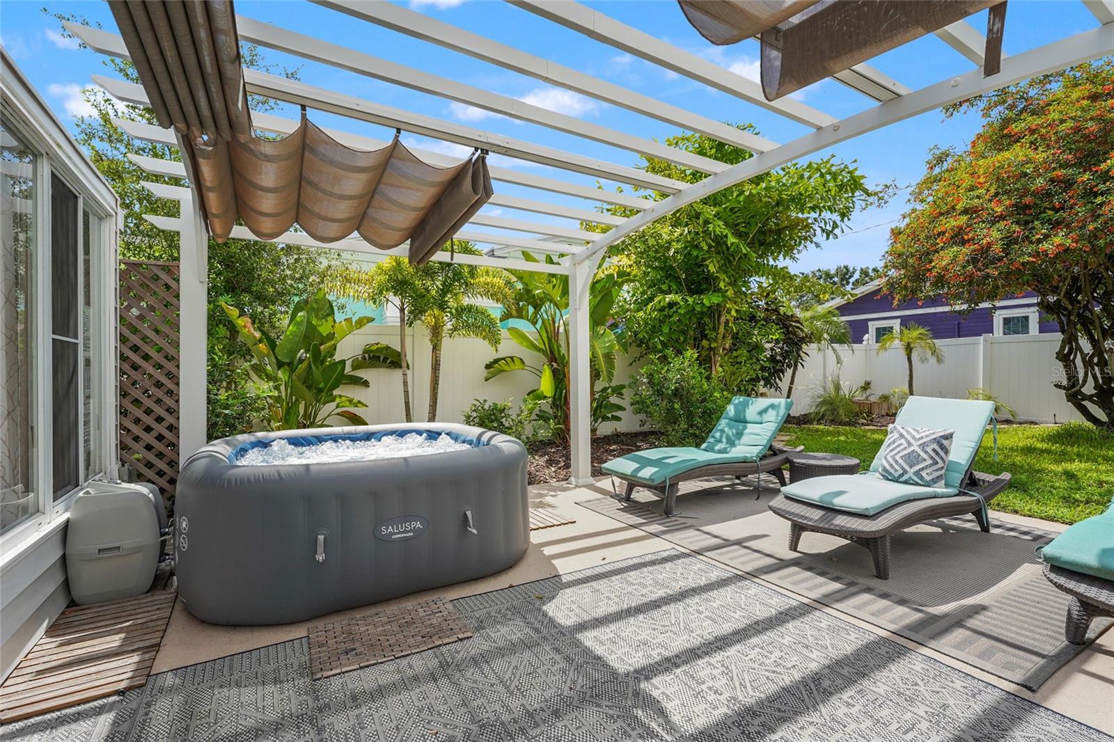 RIVERVIEW CONTINUED - Residential