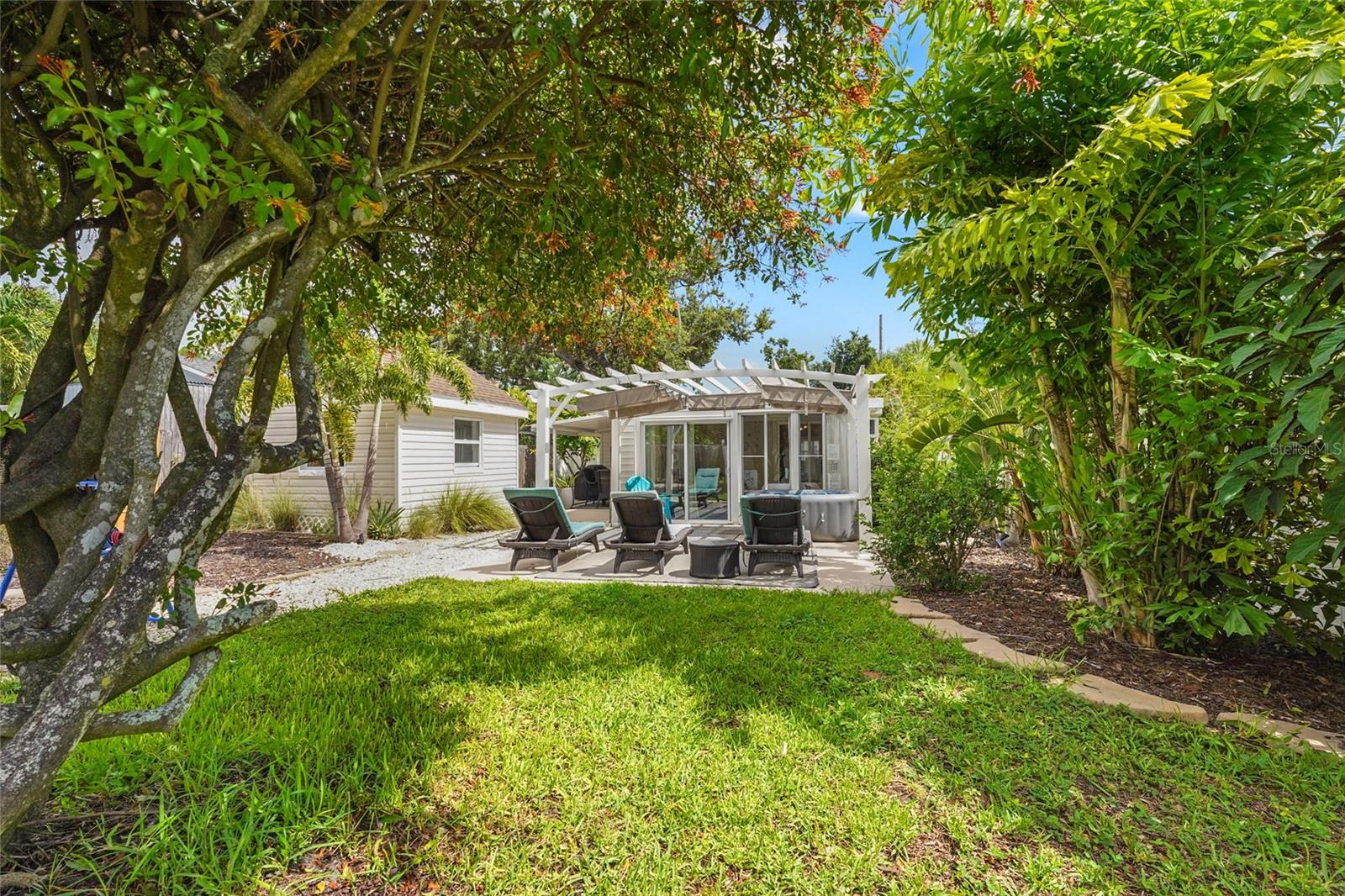 RIVERVIEW CONTINUED - Residential