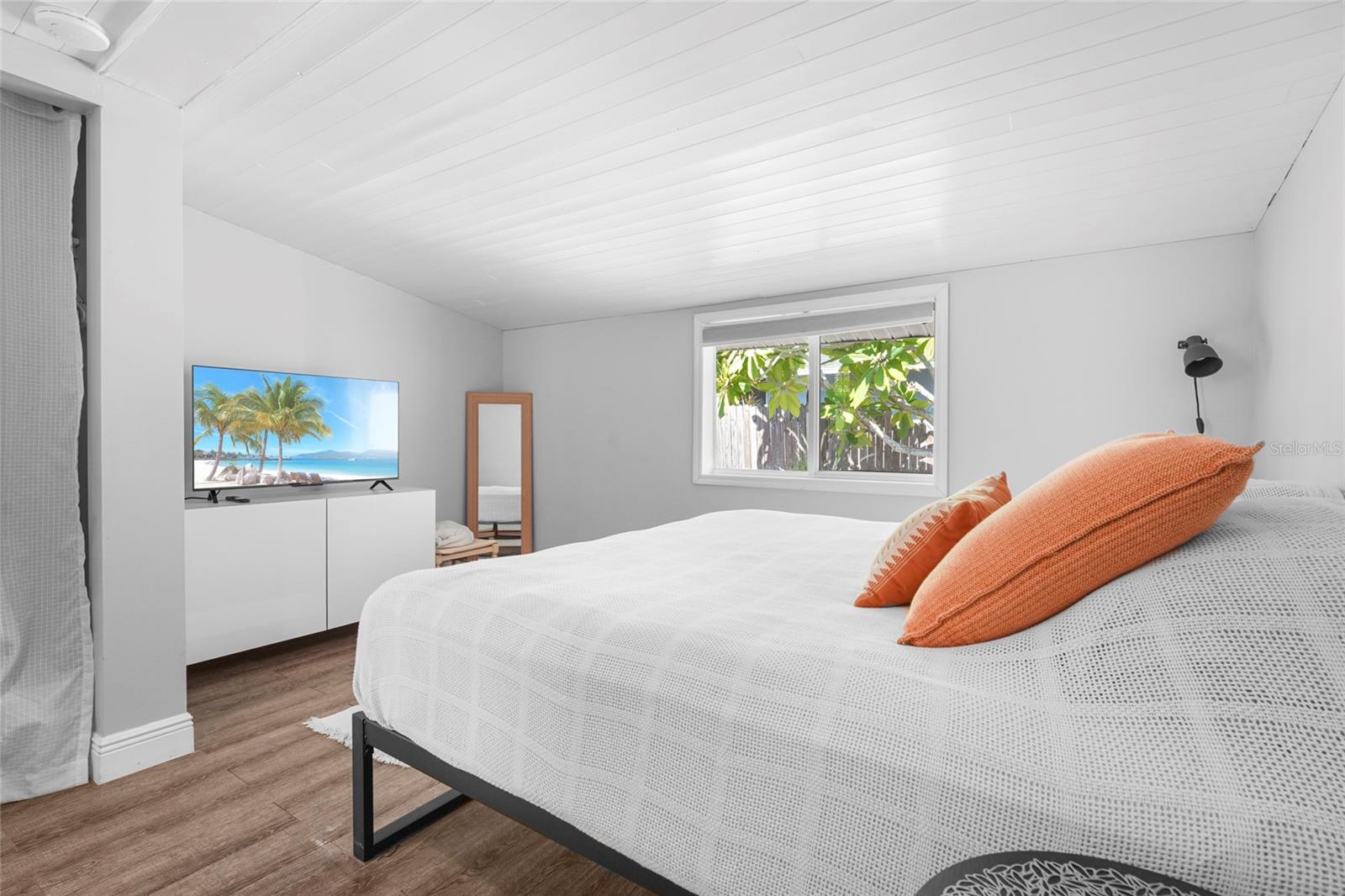 RIVERVIEW CONTINUED - Residential