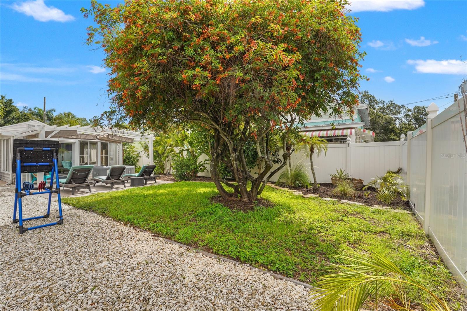 RIVERVIEW CONTINUED - Residential