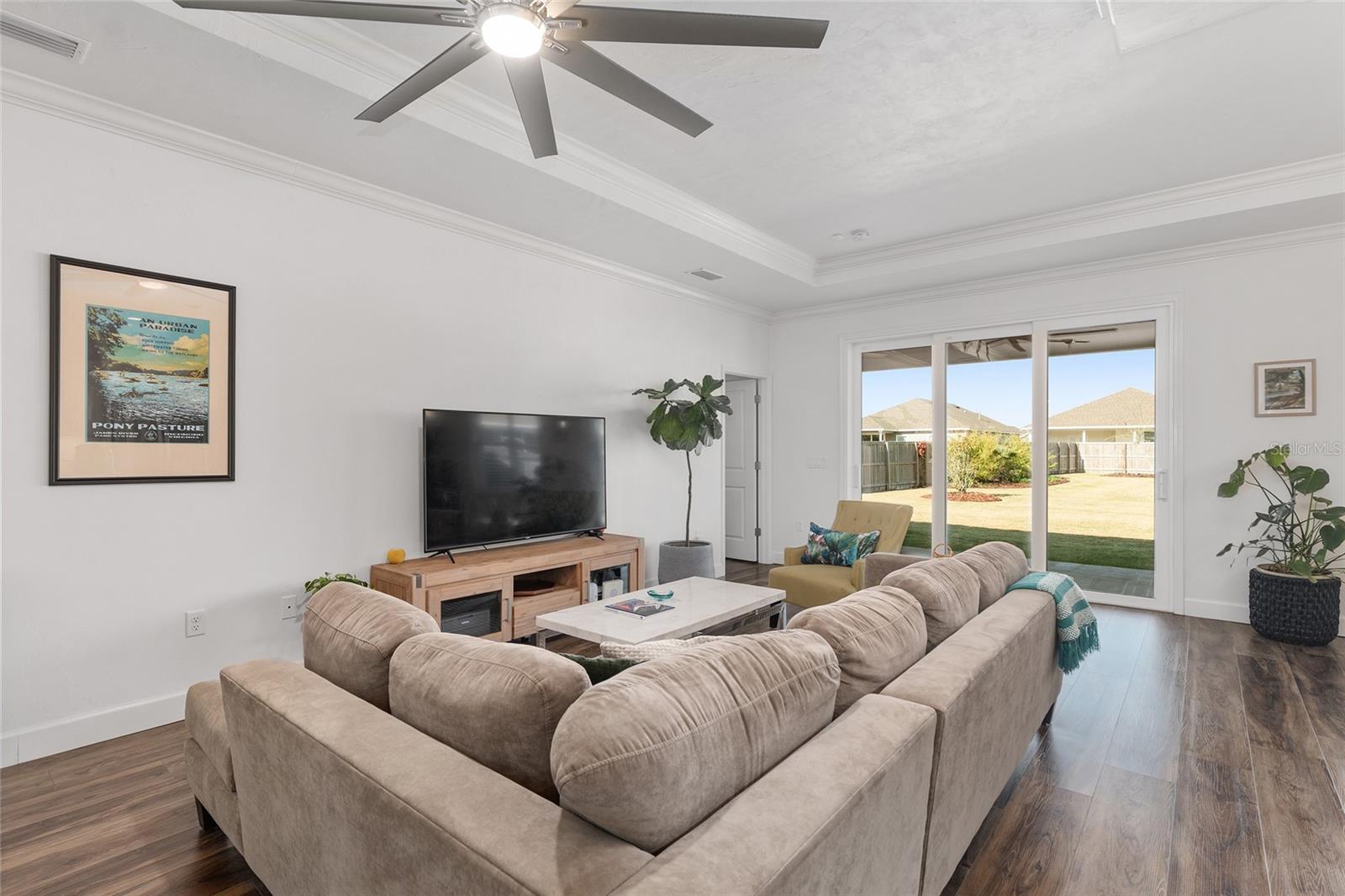 GRAND OAKS AT TOWER PH 2 PB 37 PG 63 - Residential