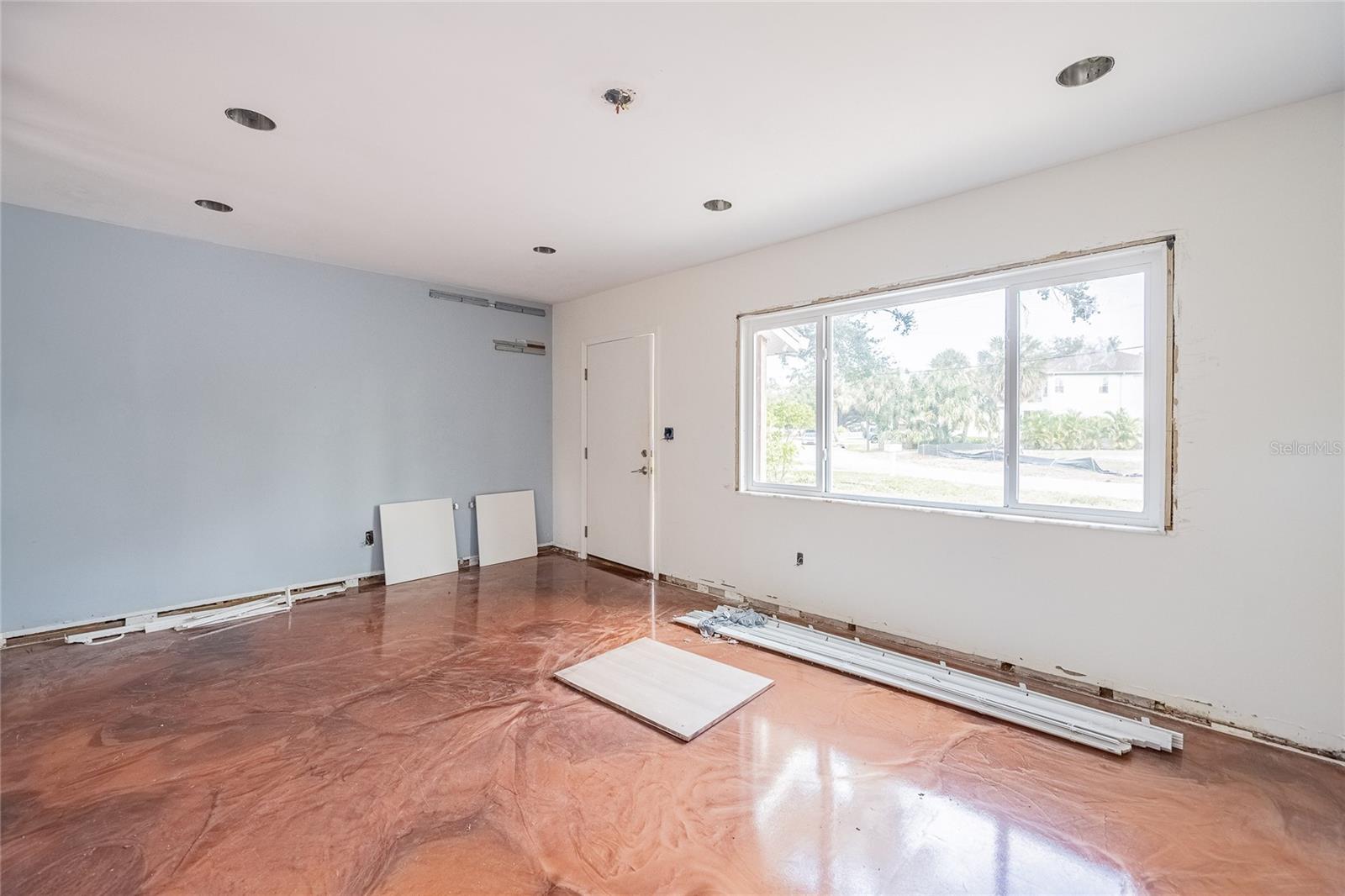 BAYHILL ESTATES - Land