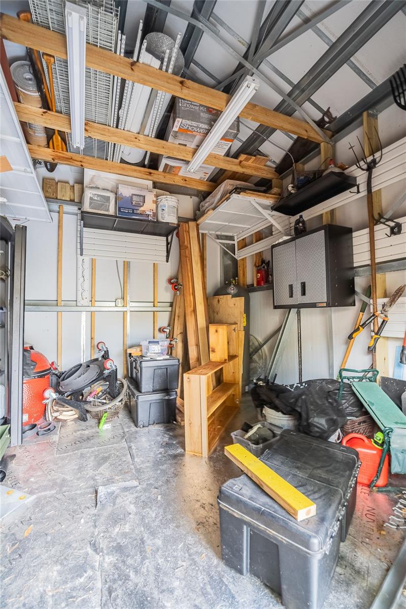 BAYHILL ESTATES - Land