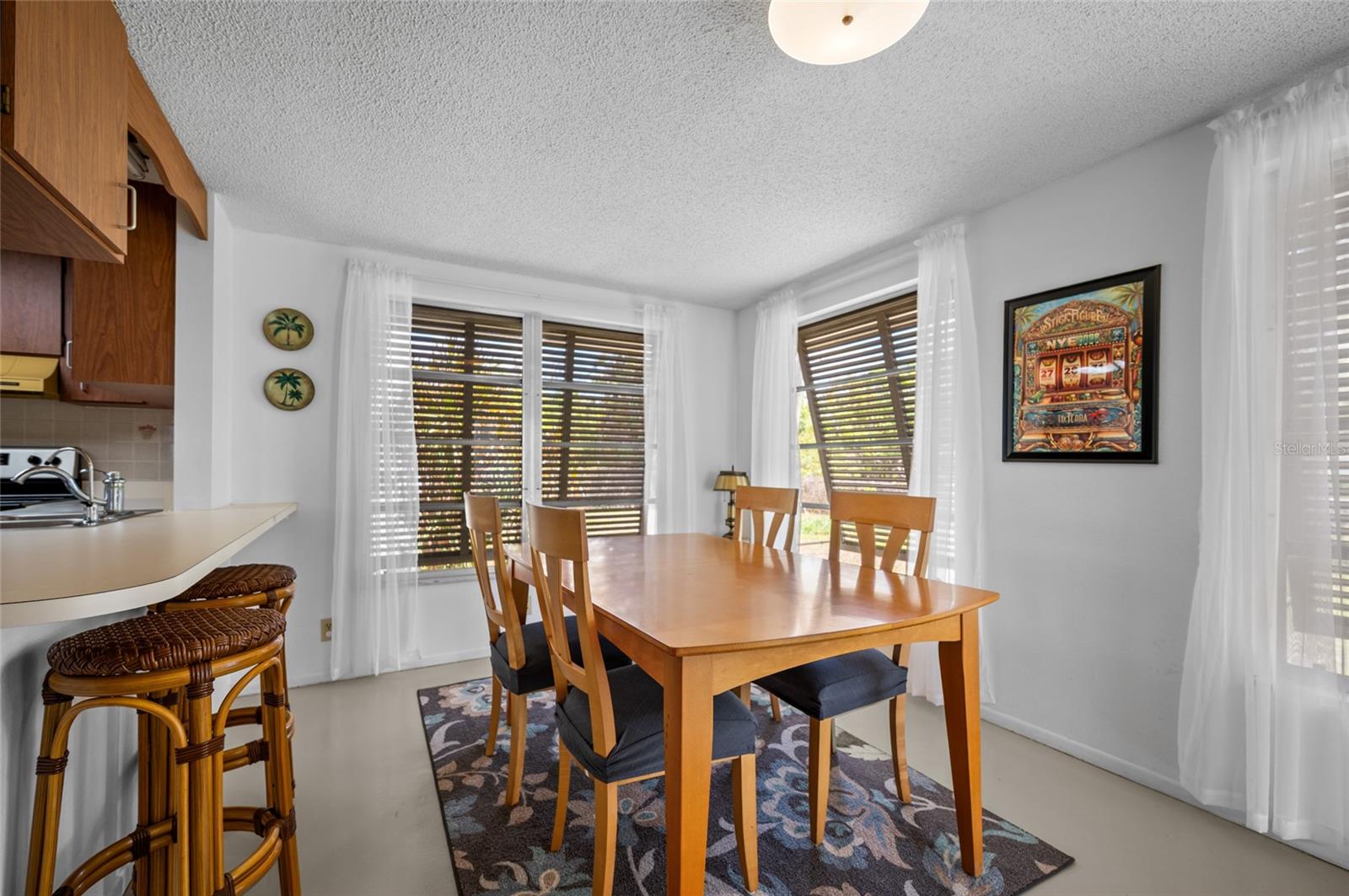 SOUTH VENICE - Residential