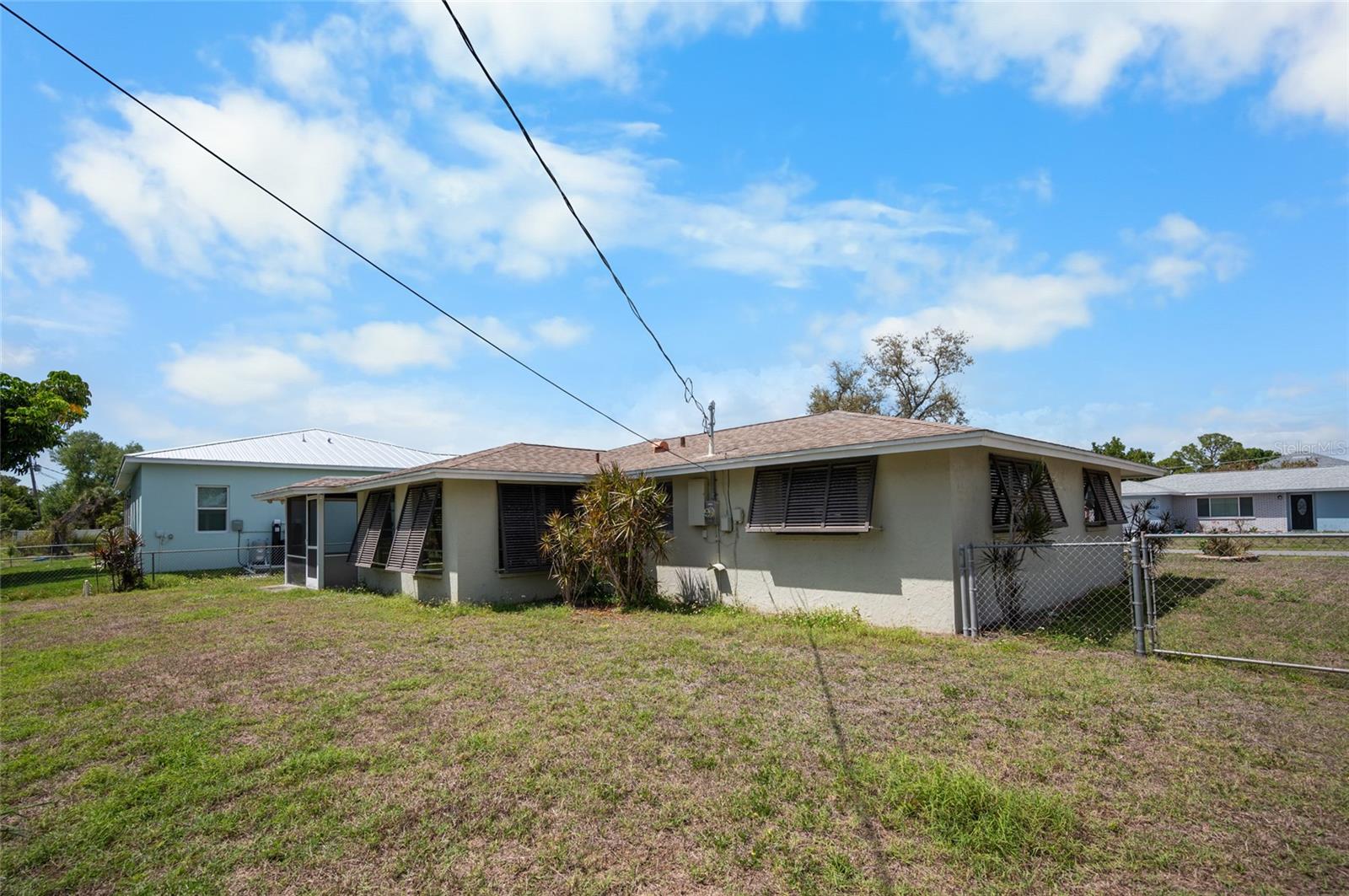 SOUTH VENICE - Residential