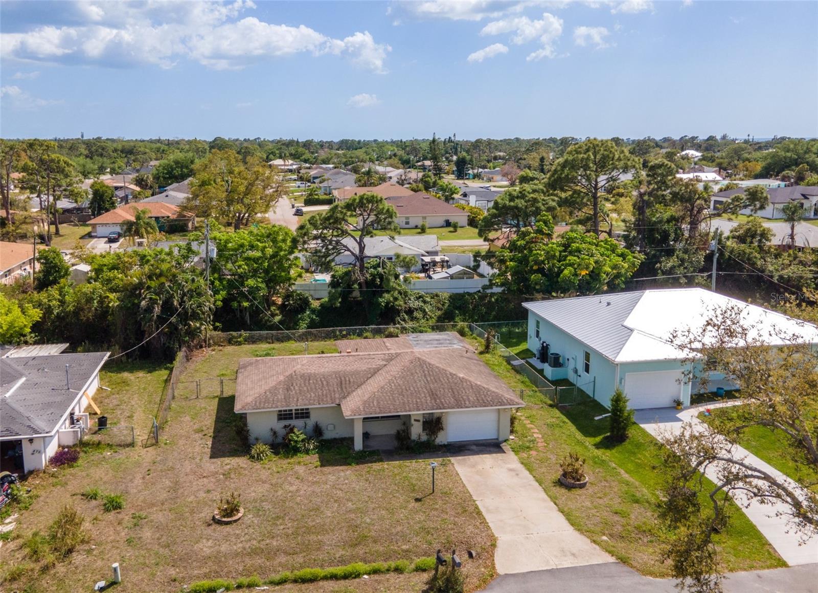 SOUTH VENICE - Residential