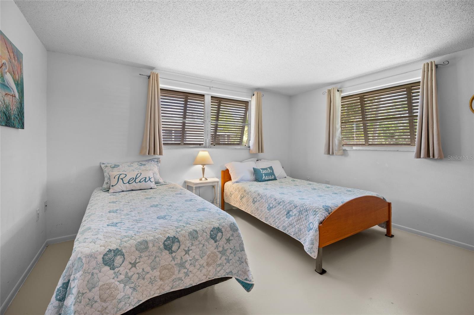 SOUTH VENICE - Residential