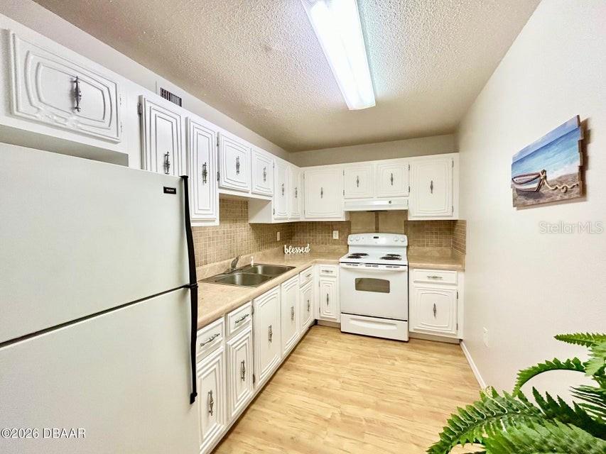 RIVERSIDE CONDO - Residential