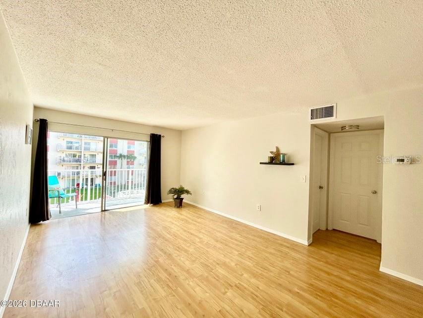 RIVERSIDE CONDO - Residential