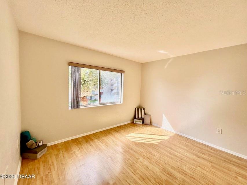 RIVERSIDE CONDO - Residential