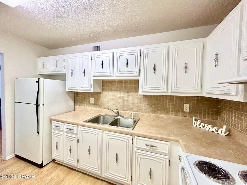 RIVERSIDE CONDO - Residential