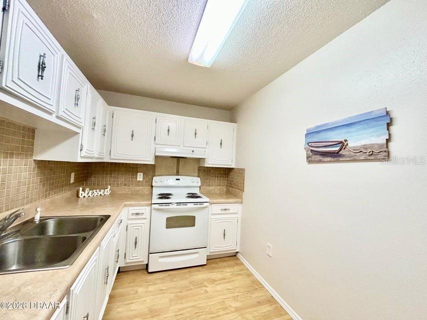 RIVERSIDE CONDO - Residential