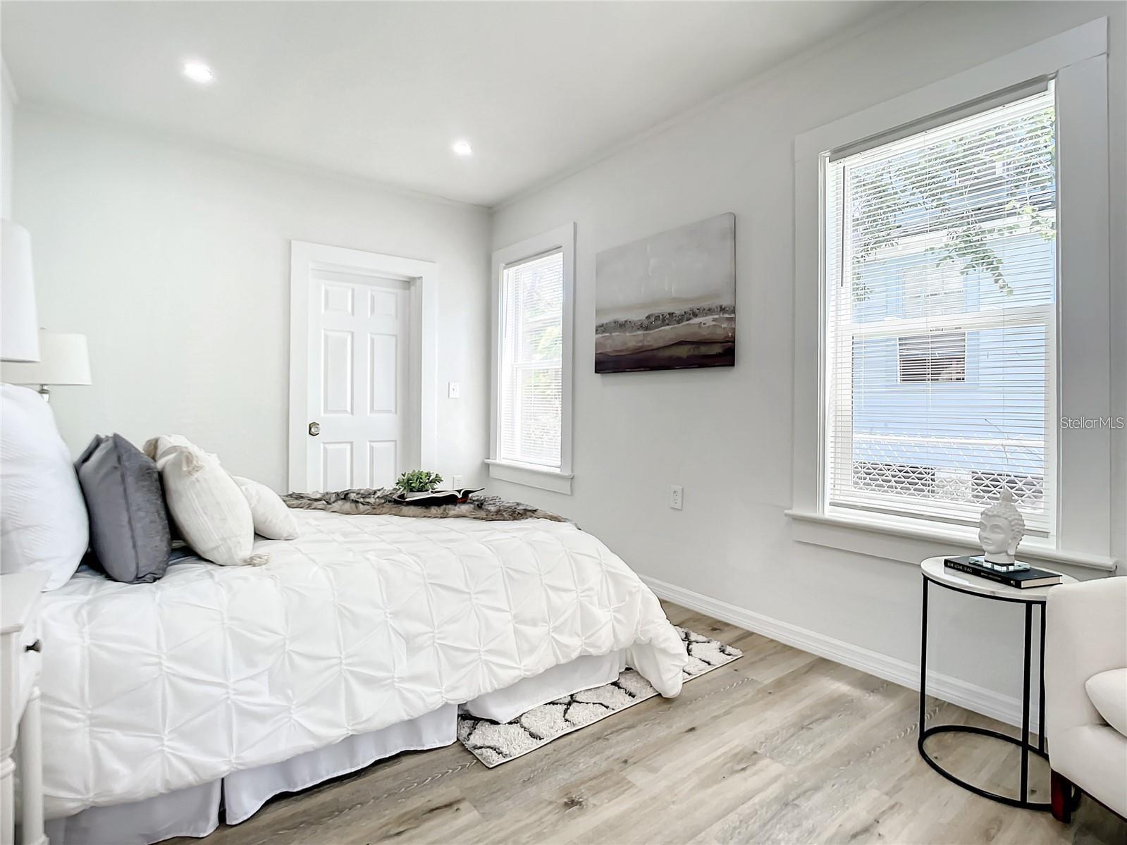 PECK BLK 60 DAYTONA - Residential