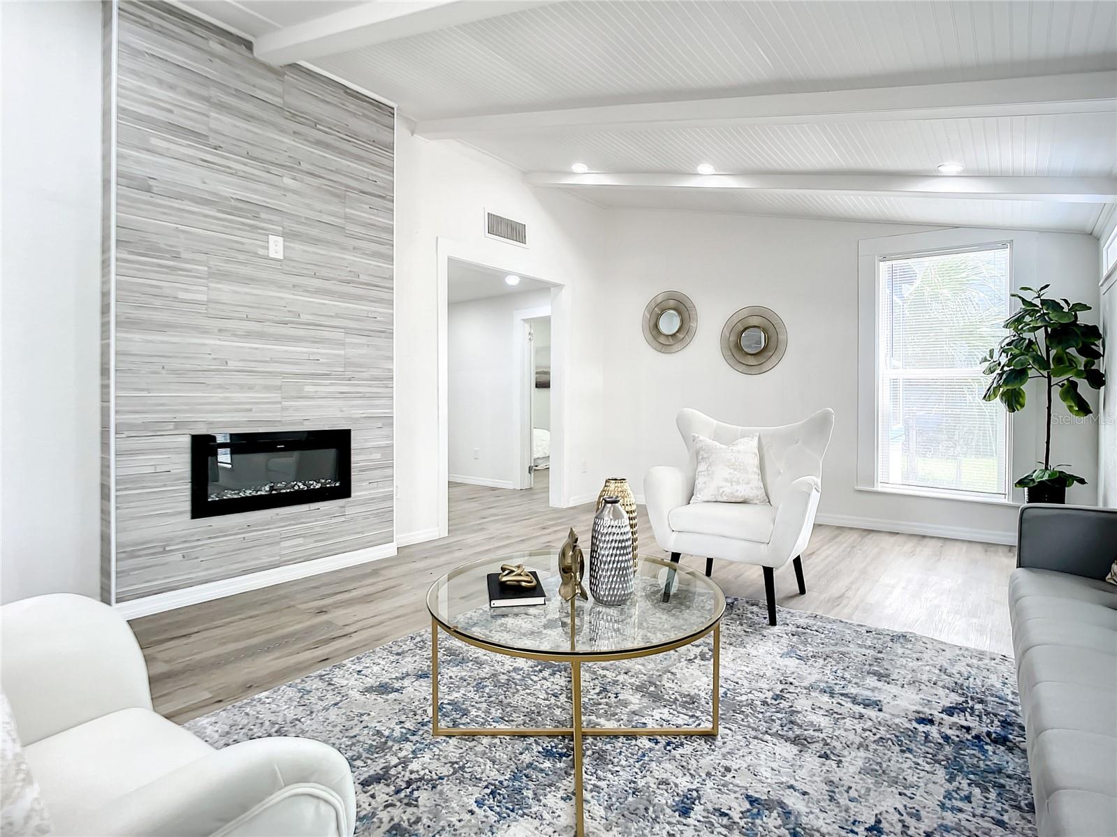 PECK BLK 60 DAYTONA - Residential