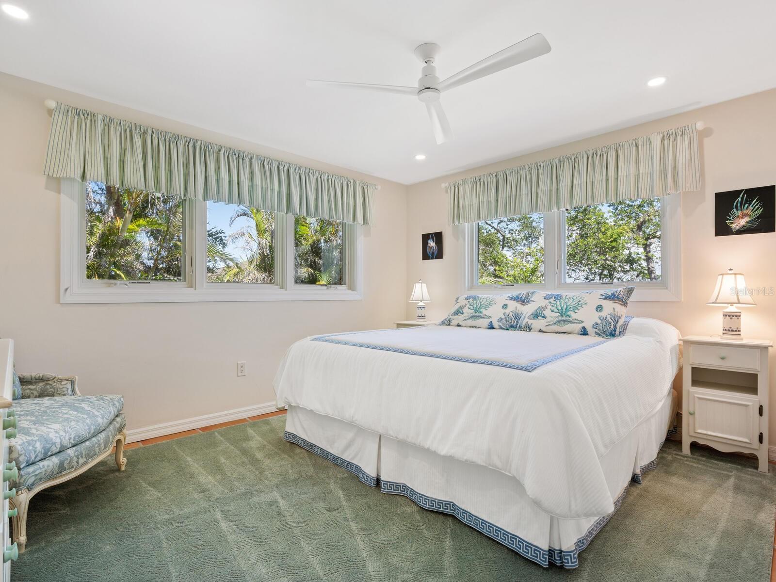 CASEY KEY - Residential