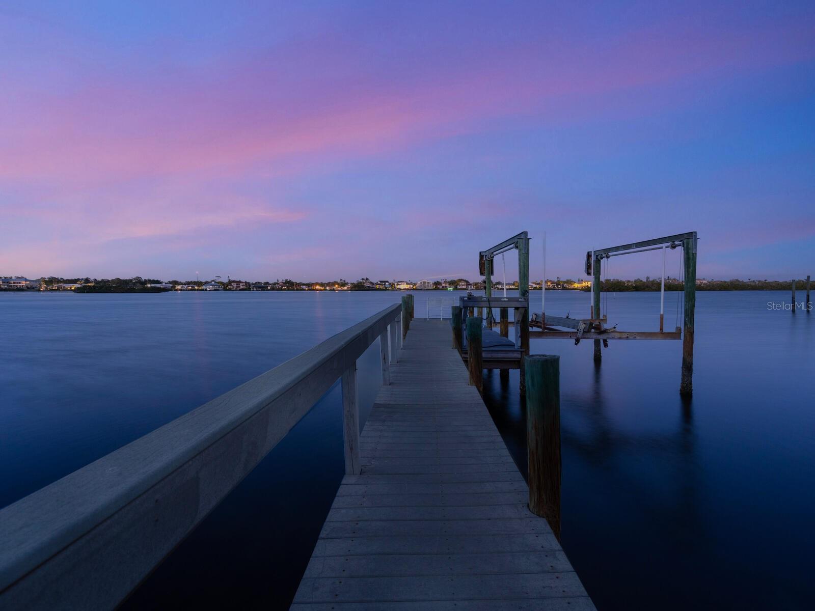 CASEY KEY - Residential
