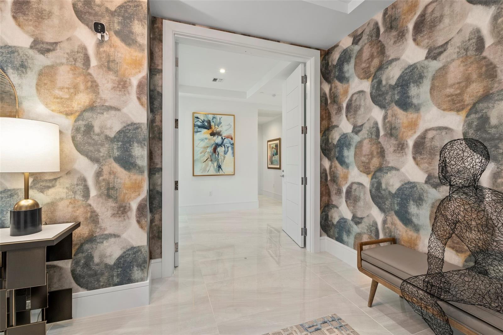 THE RITZ CARLTON RESIDENCES - Residential