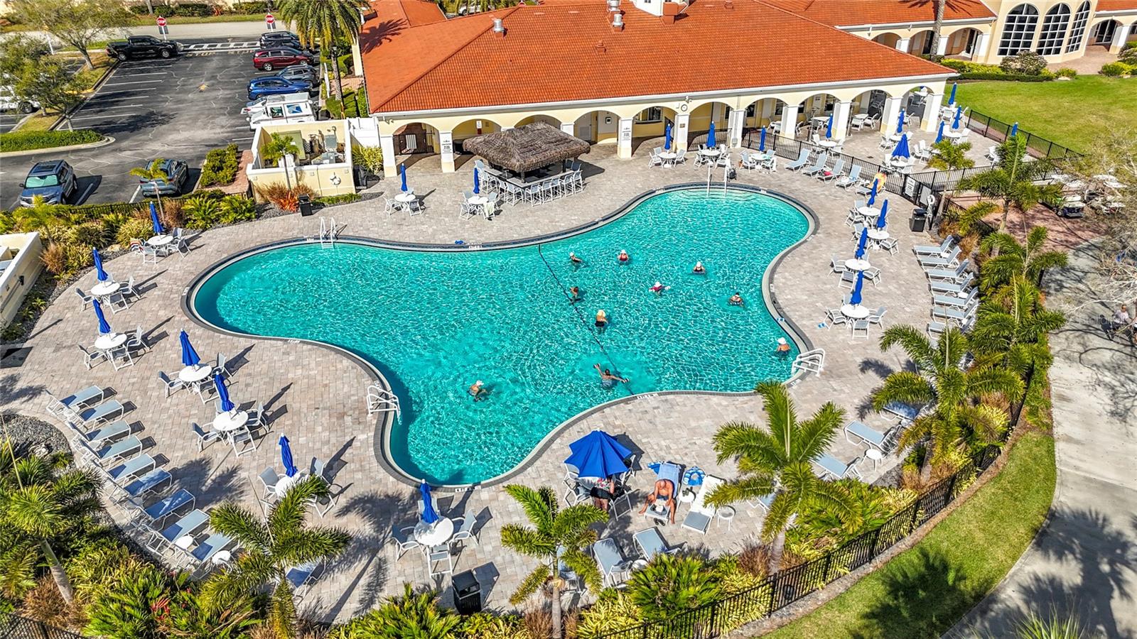 VILLAGEWALK - Residential