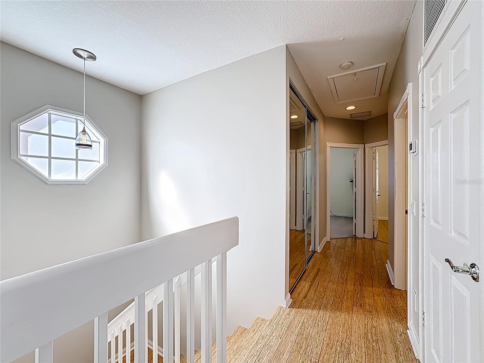 VILLAGEWALK - Residential