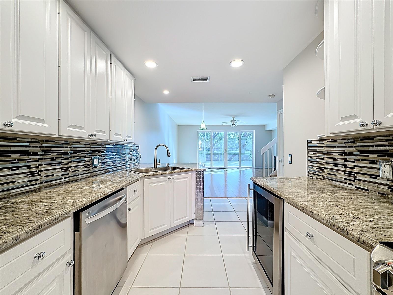 VILLAGEWALK - Residential