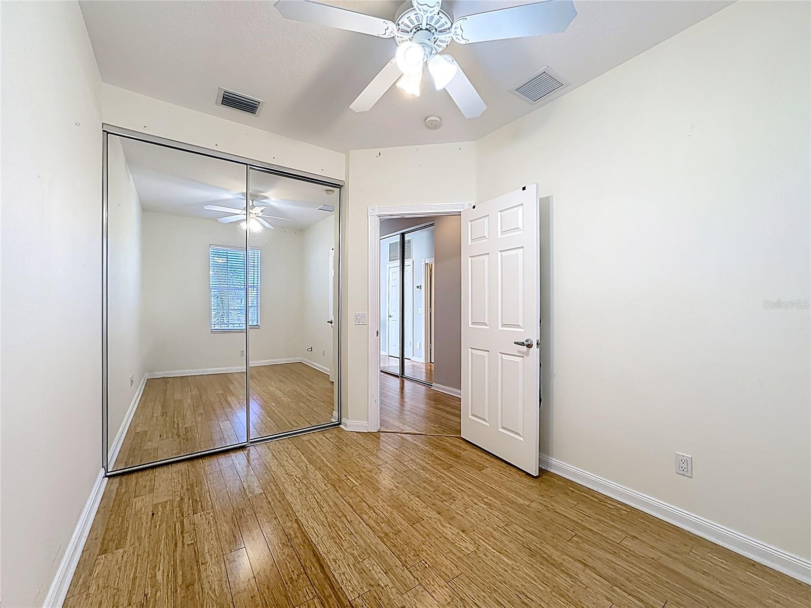 VILLAGEWALK - Residential