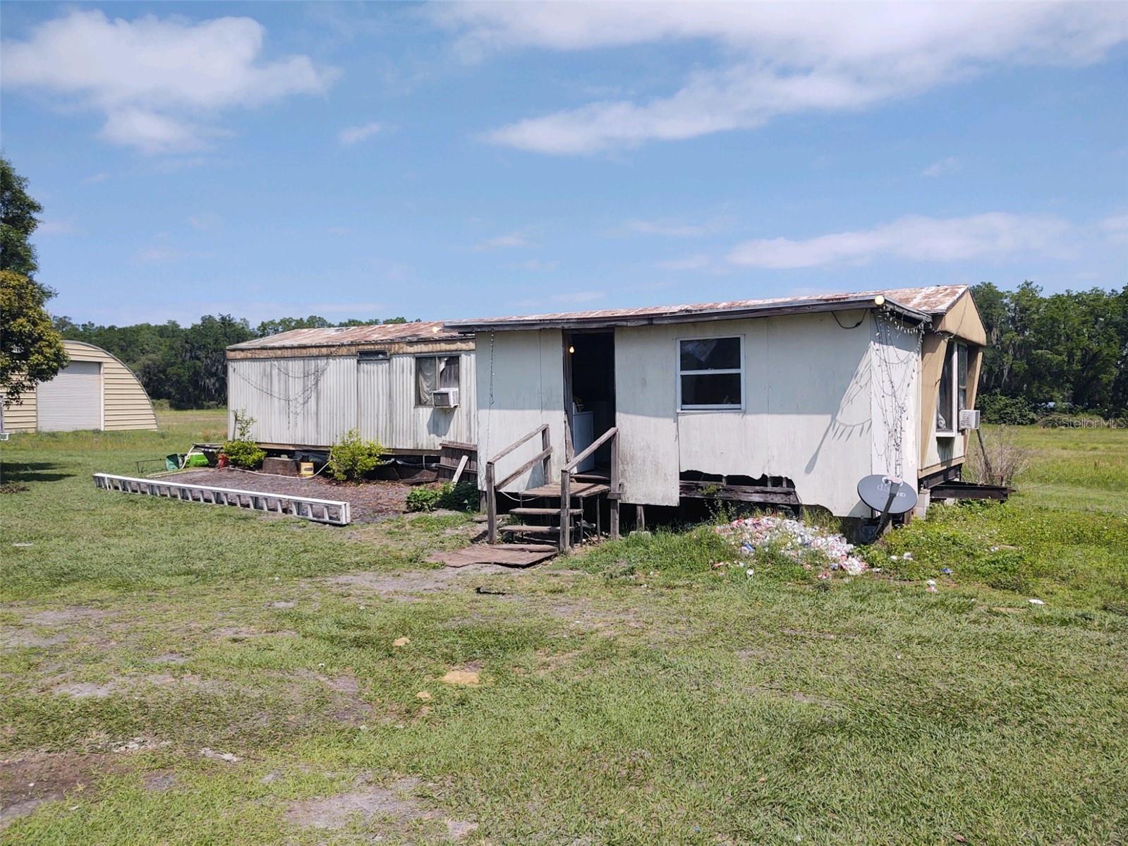1712 E STATE ROAD 60