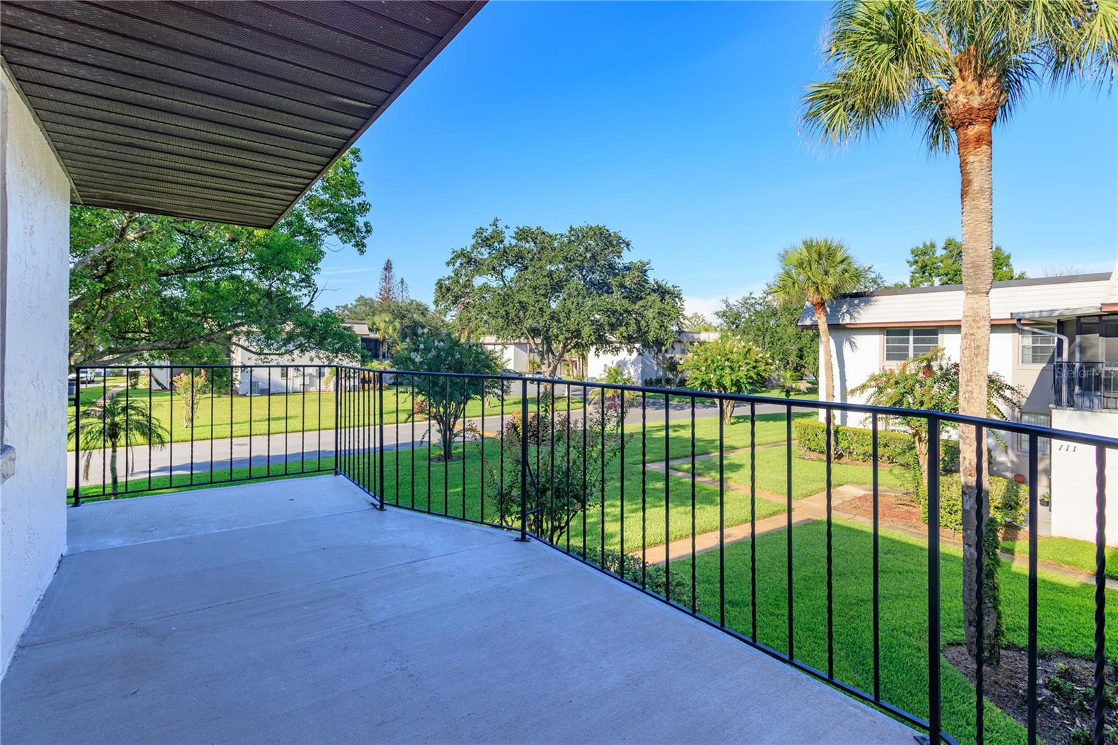 122 WINDTREE LANE O