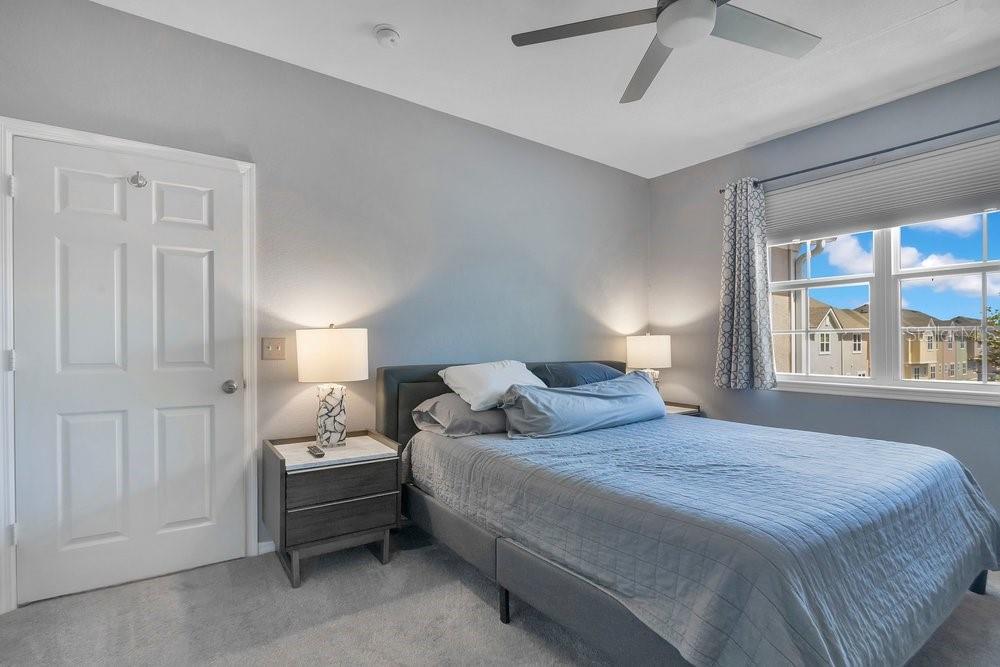 HAMPTONS/METROWEST - Residential