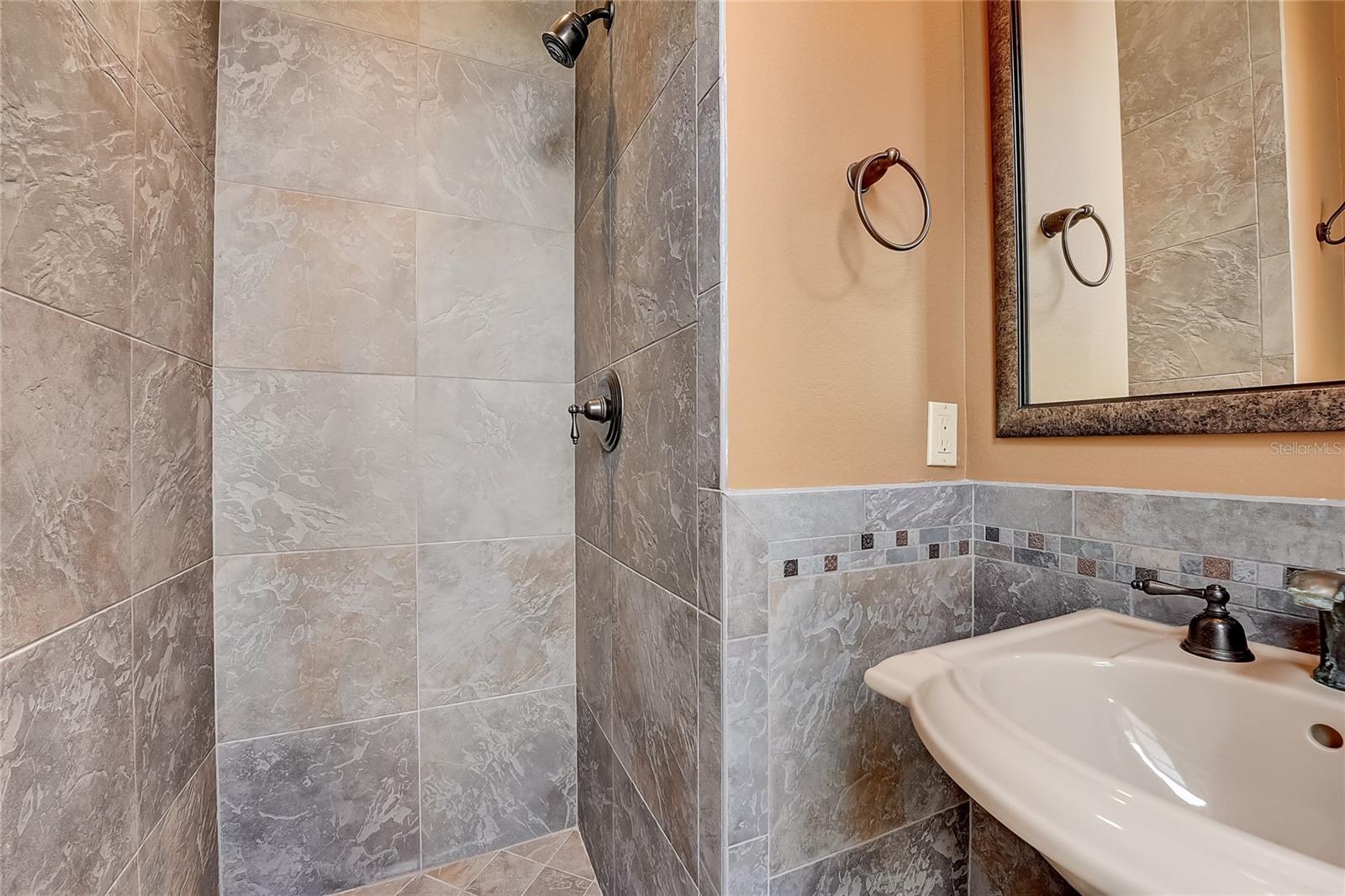 BELLA COLLINA EAST SUB - Residential