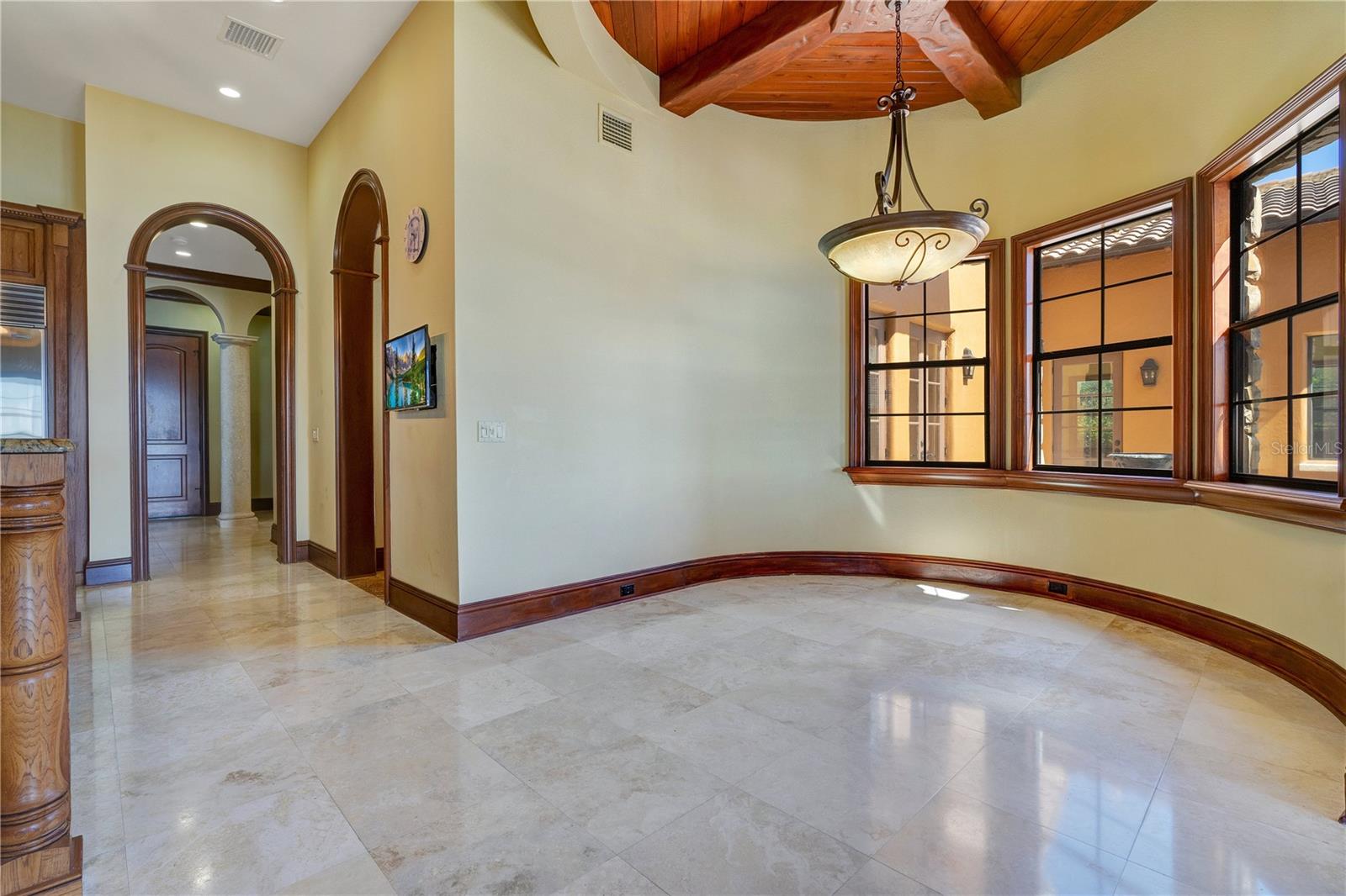 BELLA COLLINA EAST SUB - Residential